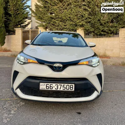 تويوتا C-HR Standard 2