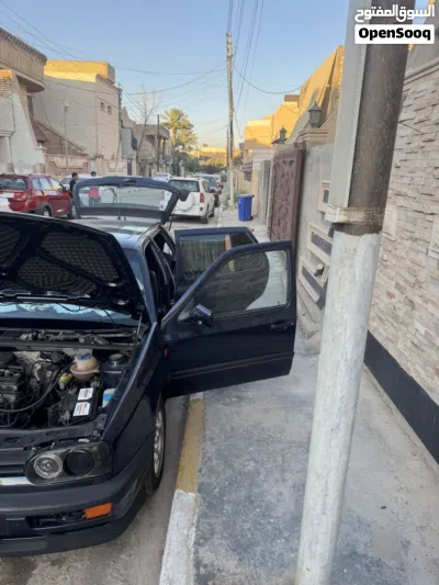 فولكسفاغن جولف GTI Standard 3
