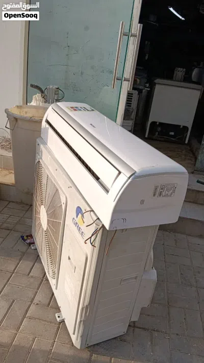 مكيف مركزي شبه جديد بقمة النظافه وممتاز جدا(Gree)قابل للتفاوض 2