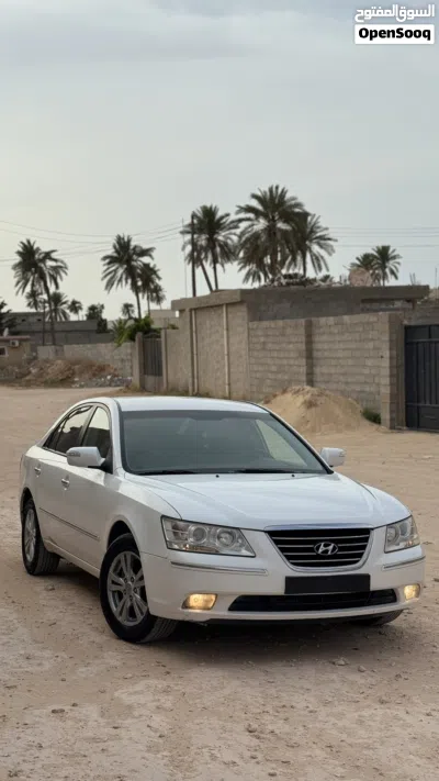 Hyundai Sonata SE 4