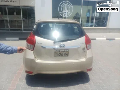 Toyota Yaris Basic 4