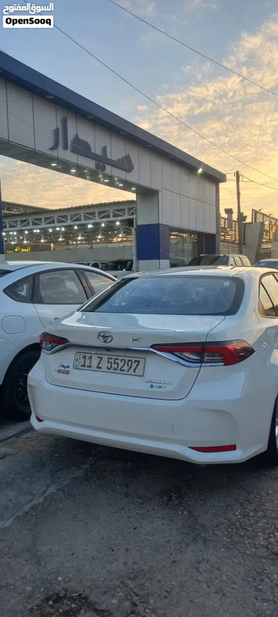تويوتا كورولا Hybrid 3