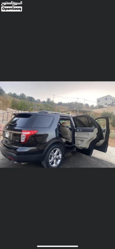 Ford Explorer Limited 3