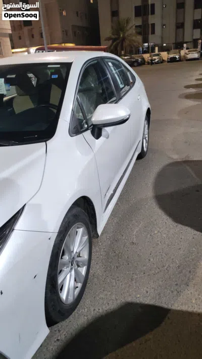 Toyota Corolla Cross 4