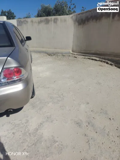 Mitsubishi Lancer GLX 3