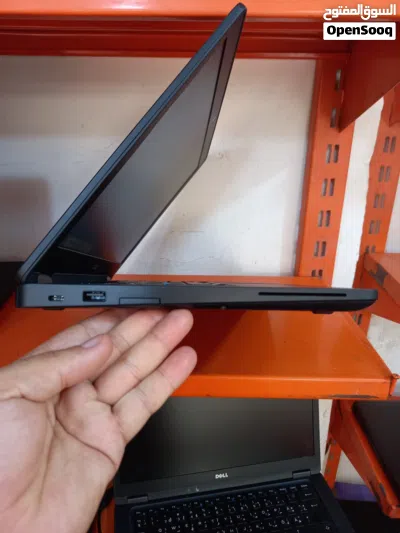 المعالج كور اي 7 الجيل 6 فئة المعالج HQ . الهارد 256 ssd. الرام 8 حجم الشاشة 14 2