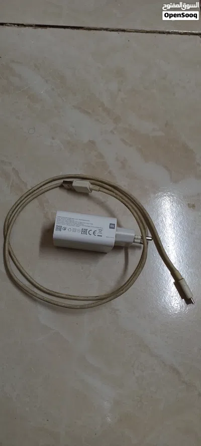 شااحن شاومي ااالاصلي شحن سريع تيربو 33واط بحاله ممتازه الشاحن لجهاز شاومي بوكو x3برو الاصلي. 3