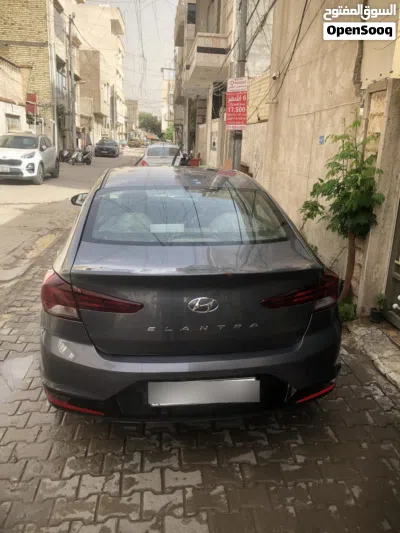هيونداي النترا Standard 2