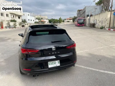 سيات ليون FR 4