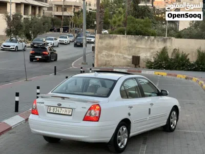 هيونداي افانتي Standard 3