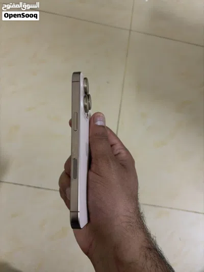 Iphone 16 pro 3