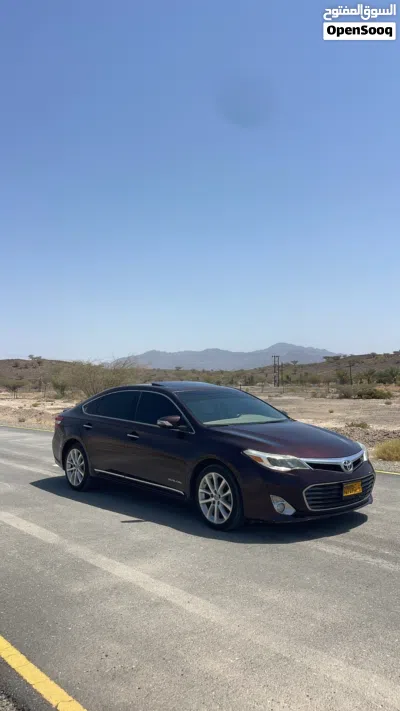 Toyota Avalon XLE 2