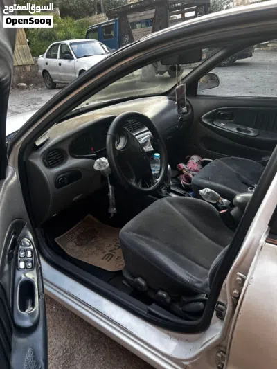 Hyundai Avante Standard 3