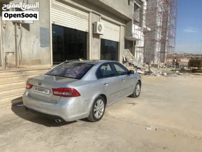 Kia Lotze 3