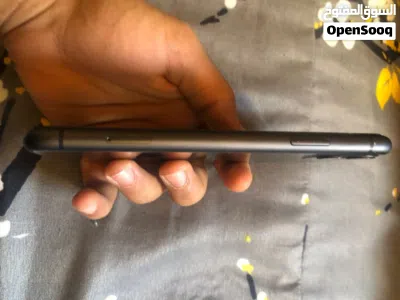 ايفون 11عادي نضيف ربي يبارك 3