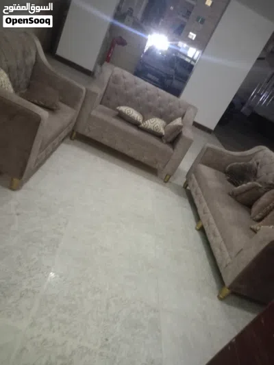 طقم كنب نظيف جدا جدا 2