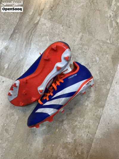 Adidas slightly used predator shoes 4