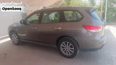 نيسان باثفايندر Standard 3
