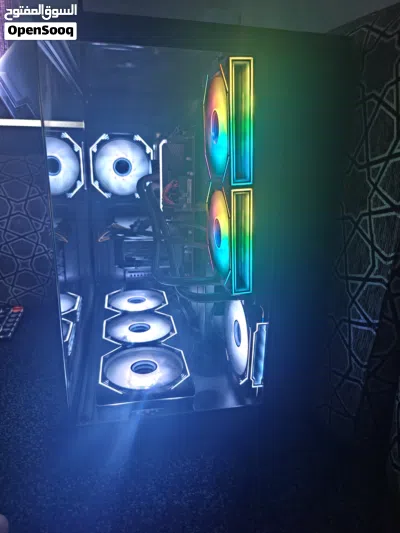 المعالج (CPU): Intel Core i5-12400F كرت الشاشة (GPU): NVIDIA GeForce RTX 4060 (بذاكرة 8 GB). 3
