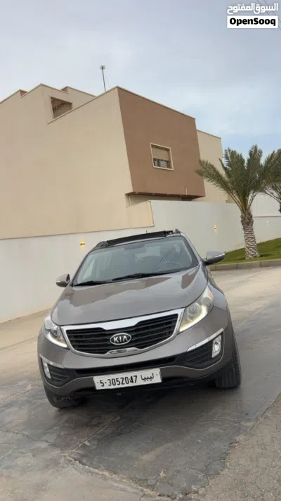 Kia Sportage EX 3