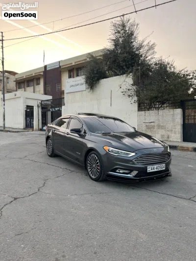 Ford Fusion Titanium 2