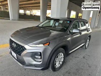 Hyundai Santa Fe GL 2