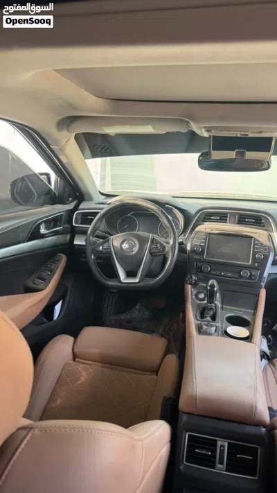Nissan Maxima SV 2