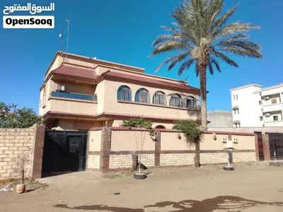 مبنى تجاري او سكني للبيع بالقرب من جهاد مول ومستشفى الخضراء 2