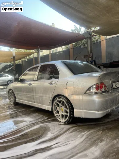 Mitsubishi Lancer GLX 3