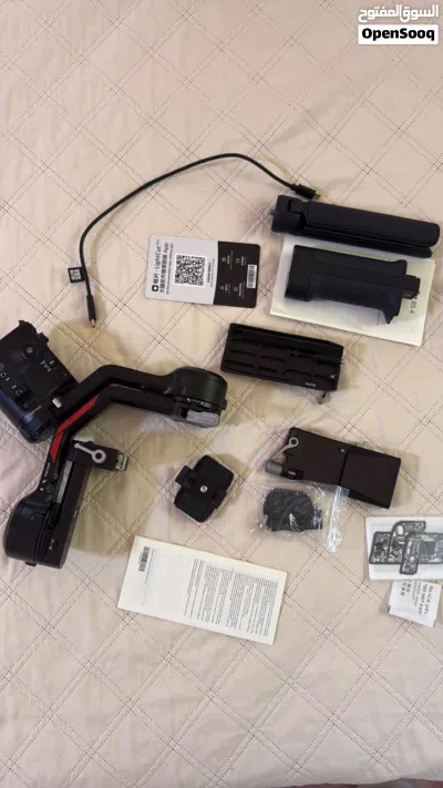 DJI Ronin Canon 200D 2