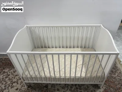 سرير اطفال ايكيا بالمرتبه 2