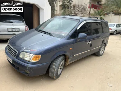 Hyundai Trajet 2