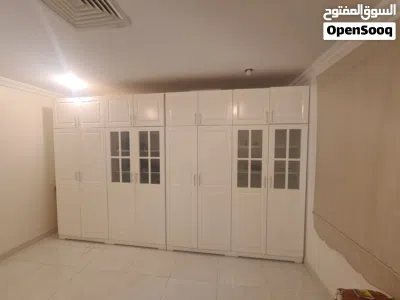 كبت ملابس كبير الحجم 2