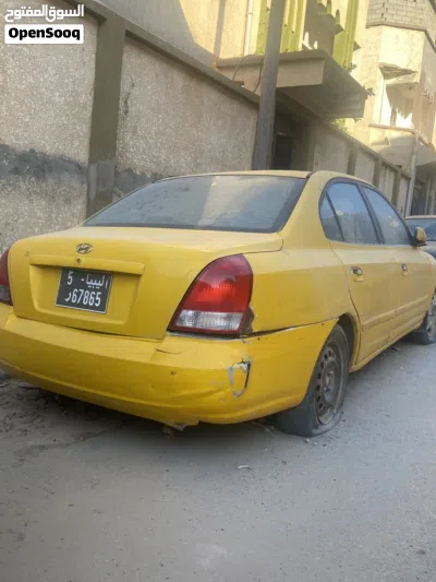 Hyundai Avante SE 2