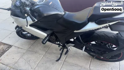 Suzuki Gixxer 3
