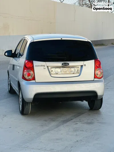 Kia Picanto EX 3