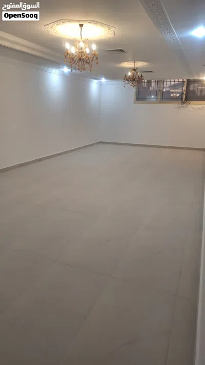 شقة للإيجار بسلوى قطعة 10 2