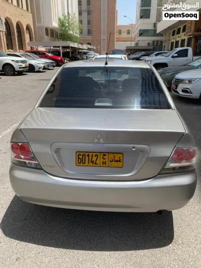 Mitsubishi Lancer Standard 2