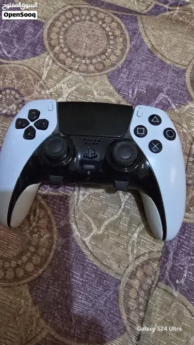 ذراع ps5 الاحترافيه 3
