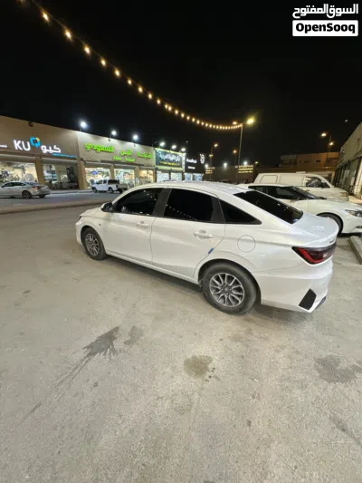 تويوتا يارس Y 2