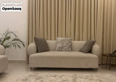 طقم غنفتين (كنبتين) من هوم سنتر اللون:رصاصي فاتح مع وسائد 4
