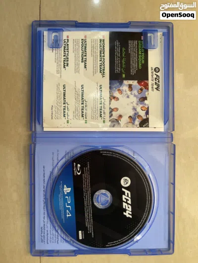 سيدي فيفا 24 PlayStation أربعة خفيف الاستعمال وأحسن حال 2