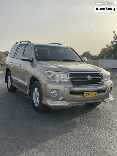 تويوتا لاند كروزر GXR 3