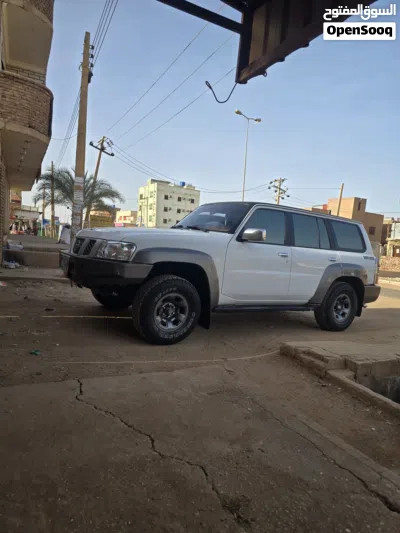 نيسان باترول LE 4