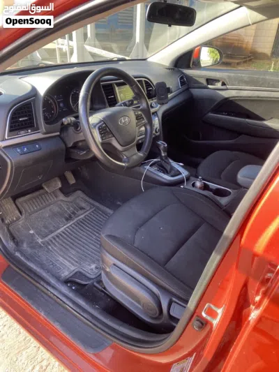 Hyundai Elantra Limited 2