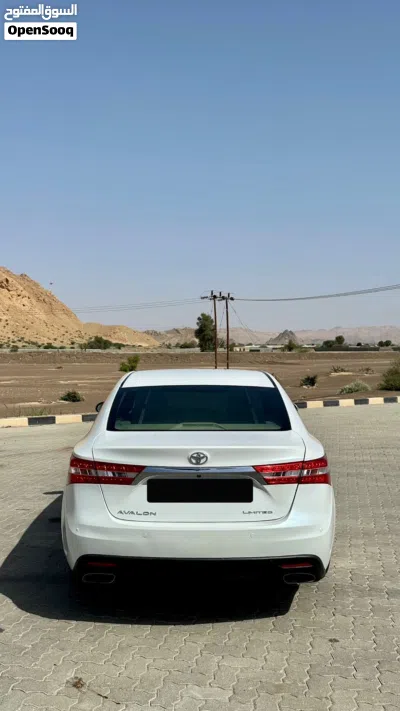 Toyota Avalon Base 2