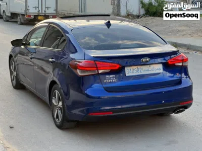 Kia Forte LXS 3