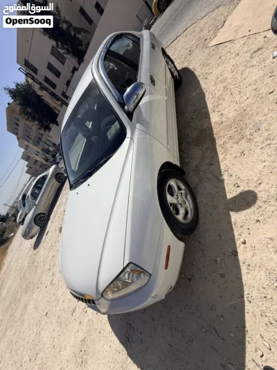 هيونداي افانتي Standard 3