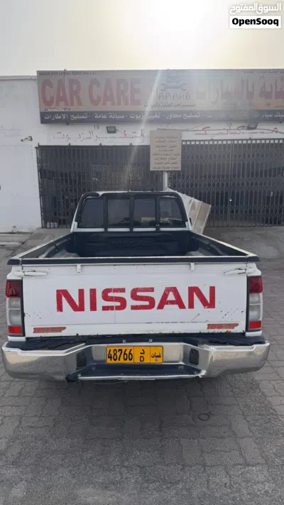 نيسان داتسون 4