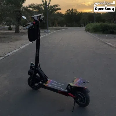 للبيع سكوتر كهربائي 2